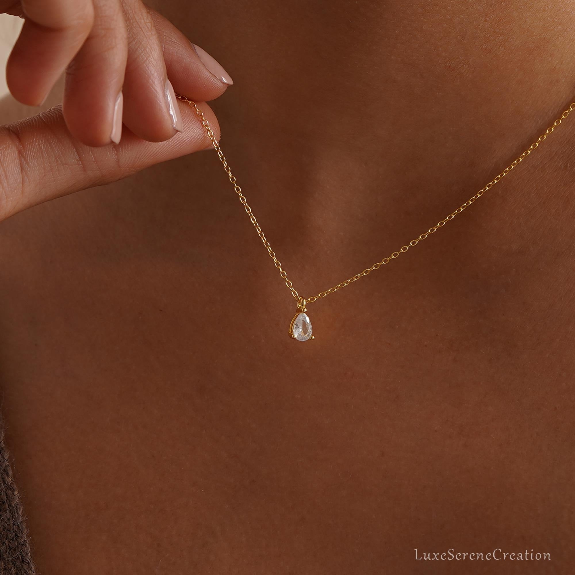 925 Sterling Silver Teardrop Diamond Necklace Single Pear 925 Sterling Silver Teardrop Diamond Necklace Single Pear